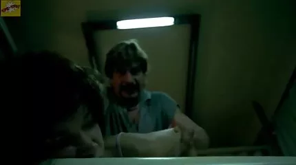 Drie verdorven sletten zijn blij om een fuck in de porn hentai hard auto te hebben