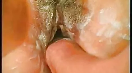 Moeder gewijd incest naar New Year ' s Eve met geile porn hentai hard zoon