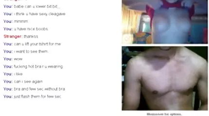 De borsten van het meisje springen constant onder het shirt uit hardsextube in de sport