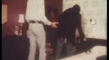 Kwam naar werk met facial in sperma en harde ruige sex kreeg van baas Anaal