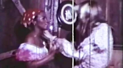 Zwarte gratis harde sex films boxers gevoed sperma door een journalist