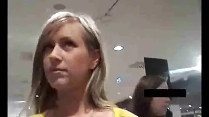 Roodharige teef geneukt in de kont door ebony porn hentai hard masseur