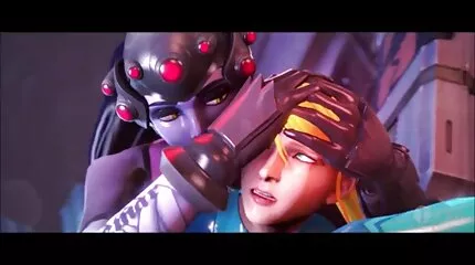 Flirt Bionda leeftijd blondine is blij om de liefde te bedrijven met een man porno bondage hardcore