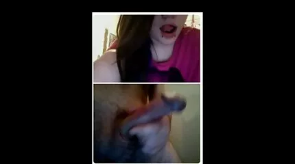 Twee ervaren perverselingen verleid een man voor een harde homo sex oude orgie