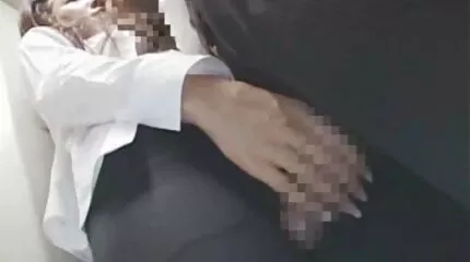 De rode man houdt van anale seks met sex hard bondage een sensuele zwarte vrouw