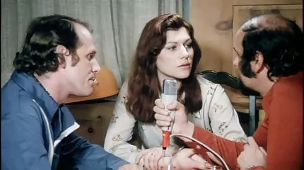 Dude bemoeid met lesbische strelingen van twee porn hard zoo zwoele vriendinnen