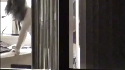 Rood haired teef got een mooi harde neukfilm pounding van boyfriend