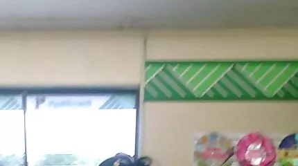 Mooie video hentai hardcore seks met sensuele latina met sperma schot op gaten