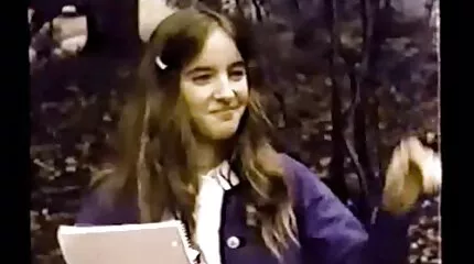 Blondine voor harde tepels sex een zwarte pornoagent en hard geneukt